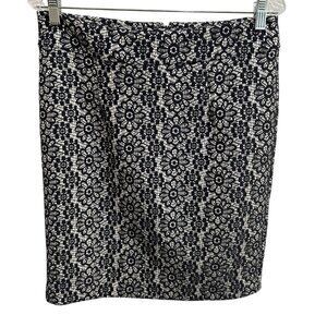 Banana Republic Black White Floral Lace Pencil Skirt Size 6